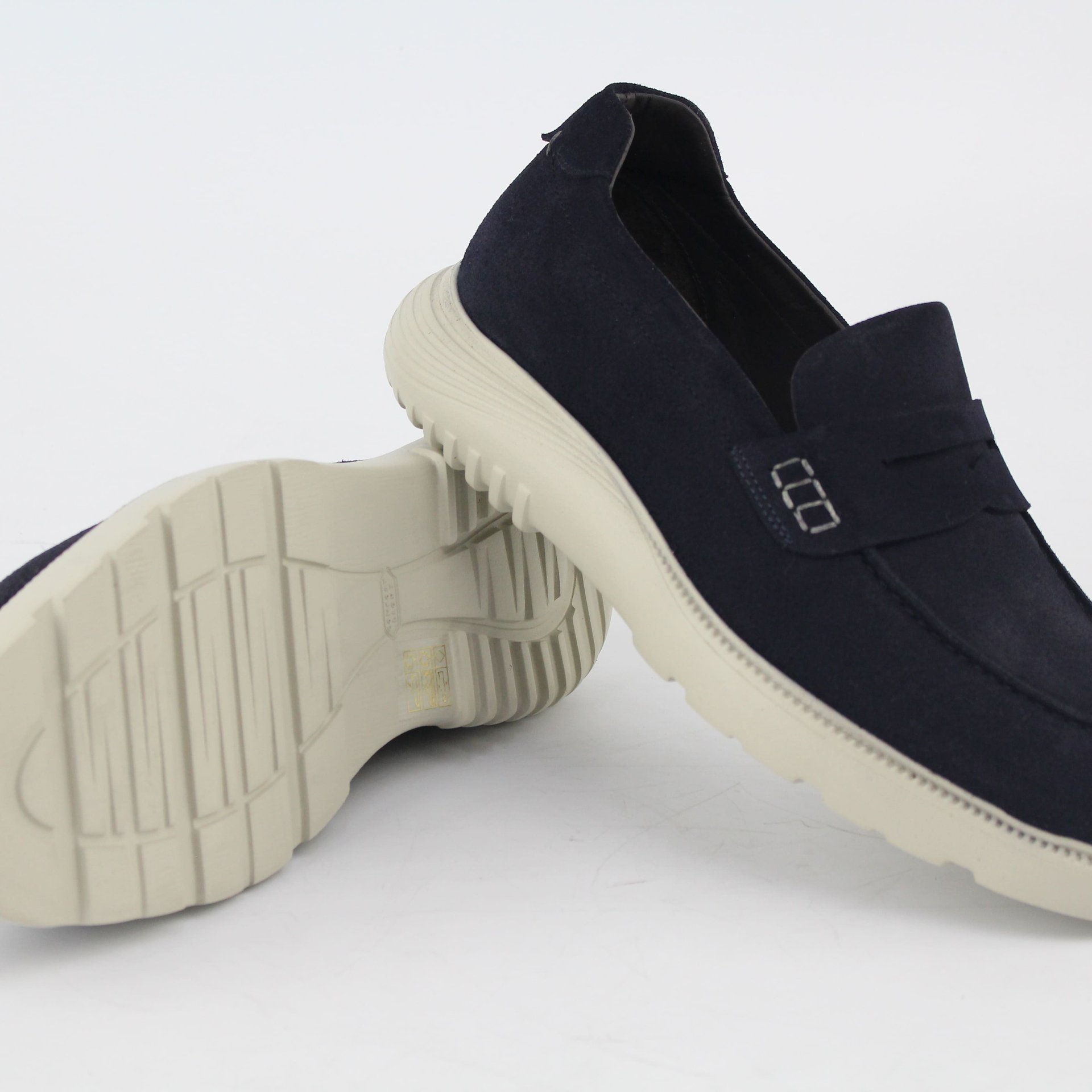 Rêve D'un Jour Lyam - Mocassins Homme À Finition Velours - Image 1 of 3
