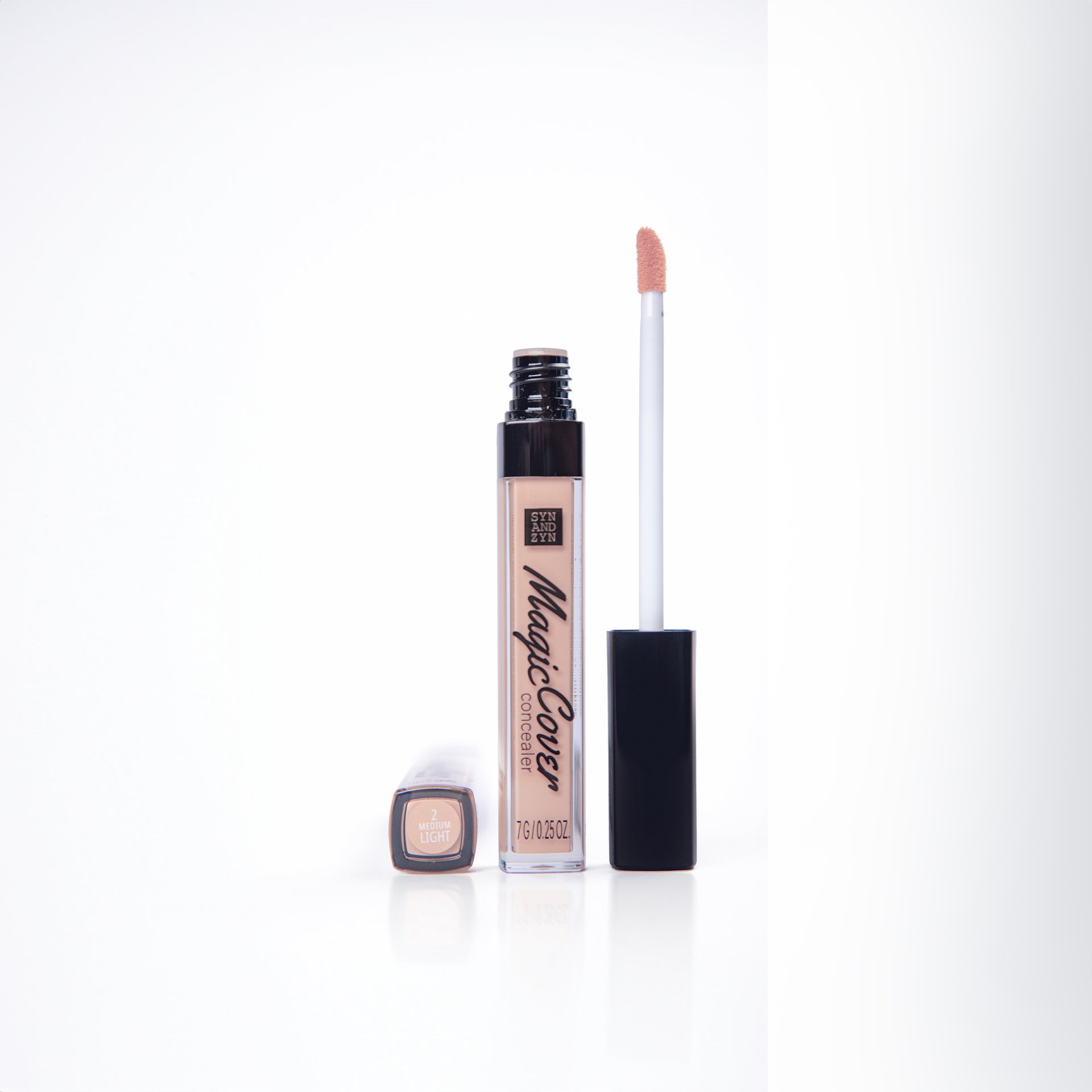 Magic cover concealer : 02 8g - Image 1 of 2