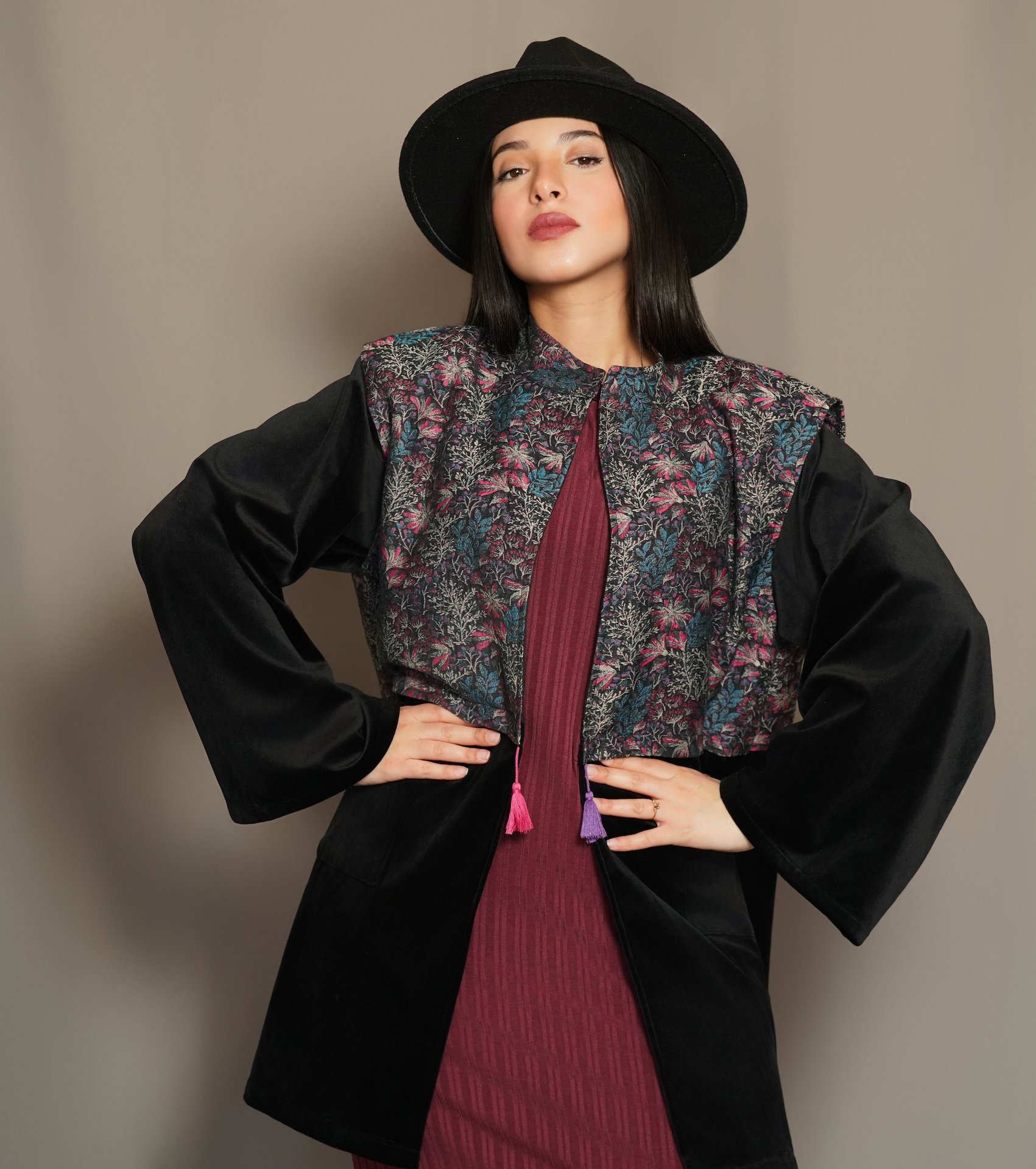 DYNASTY- KIMONO CARDIGAN - Image 1 of 3