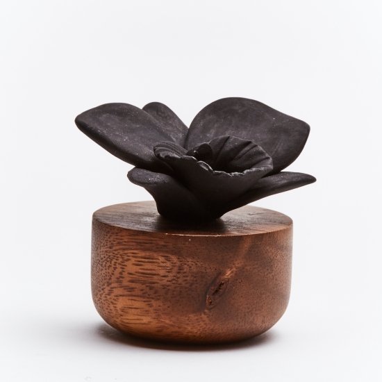 ORCHIDÉE DU NEPAL NOIR -  DIFFUSEUR EN PORCELAINE ET BOIS DACACIA POUR INTÉRIEUR - Image 1 of 1