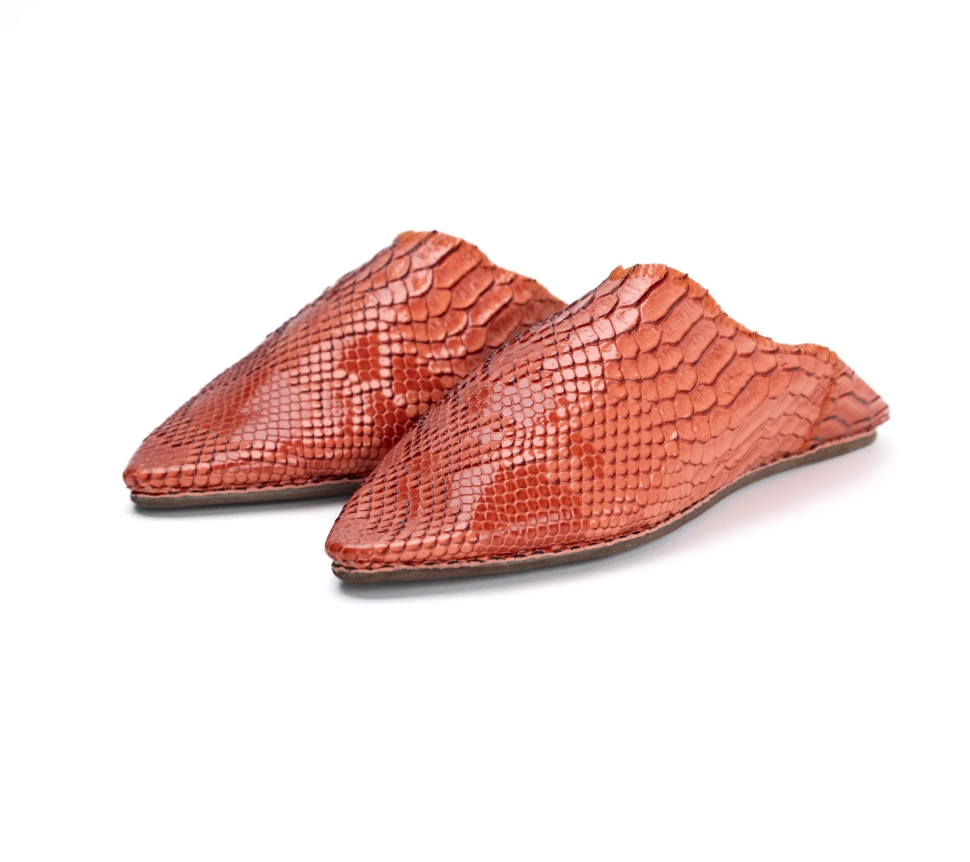 Chaussons Marocains Uniques - Image 1 of 2