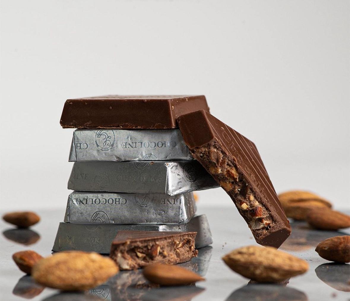 Milk chocolate - Image 1 of 1
