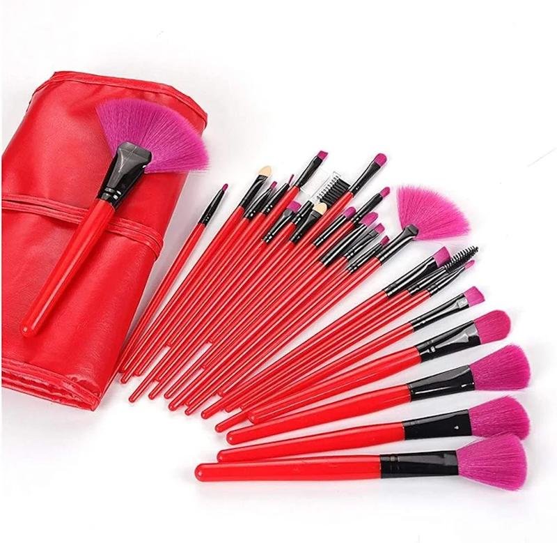 24 Pinceaux de maquillage.  - Image 1 of 4