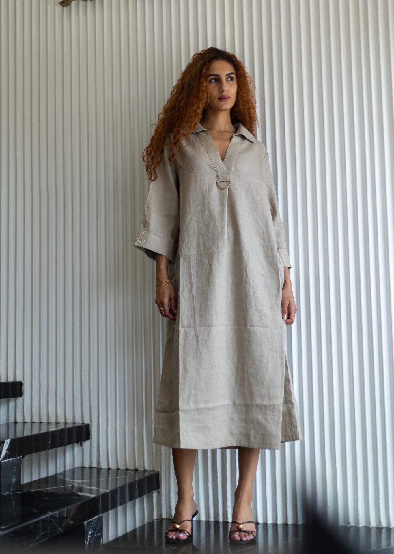 ROBE EN LIN - Image 1 of 1