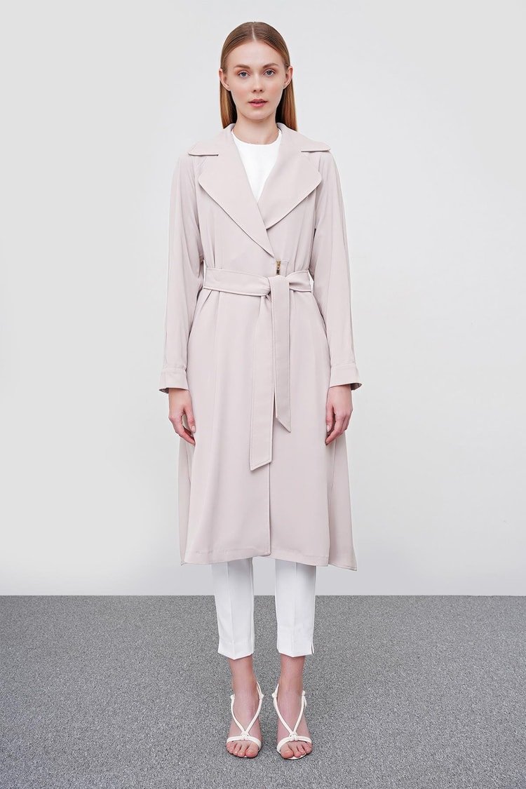Robe Beige à Double Boutonnage et Ceinture - Image 1 of 6