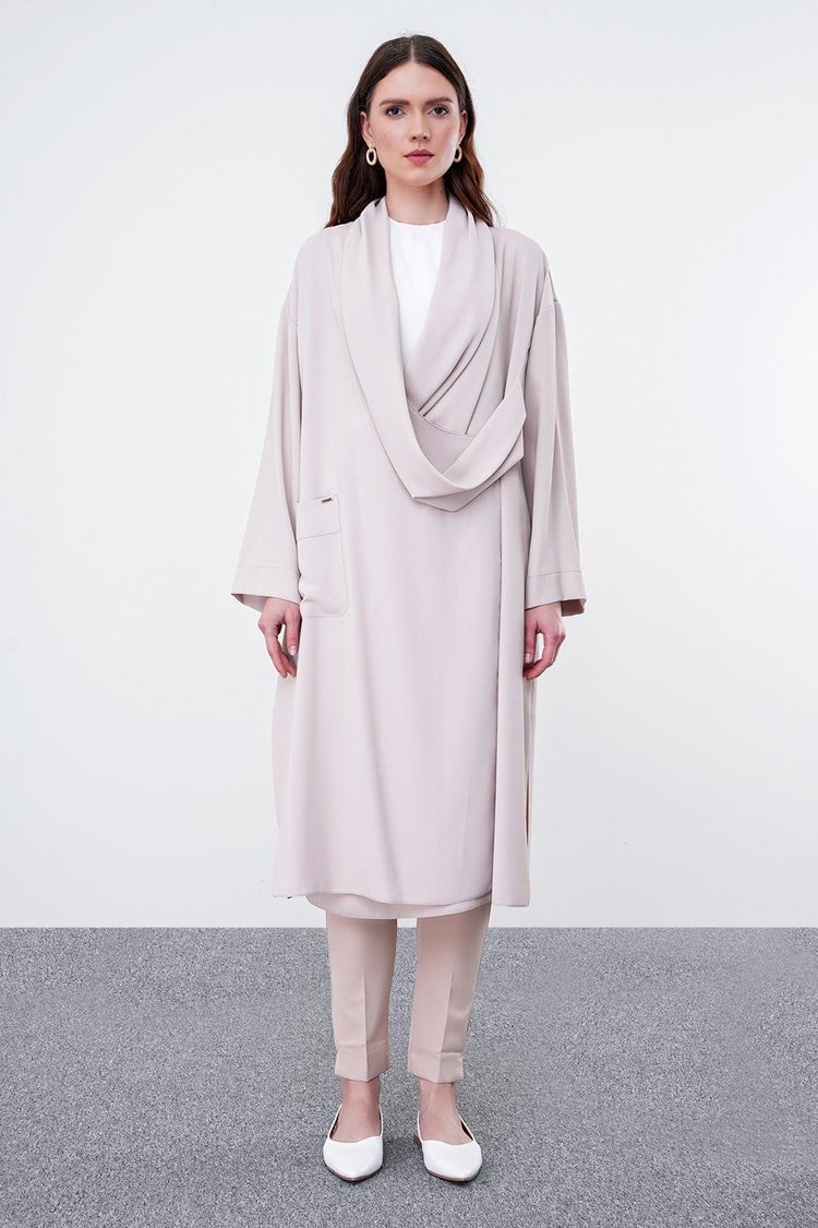 Robe Décontractée Beige avec Poches - Image 1 of 4