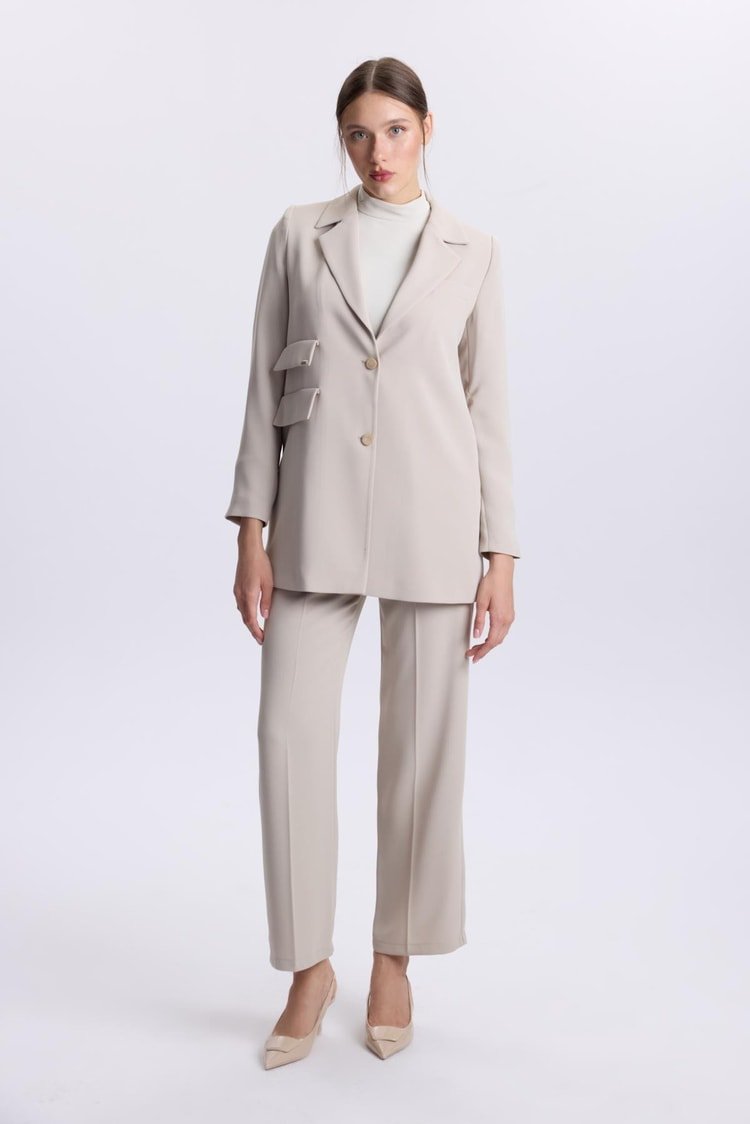 Ensemble avec pantalon et veste boutonnée - Image 1 of 3