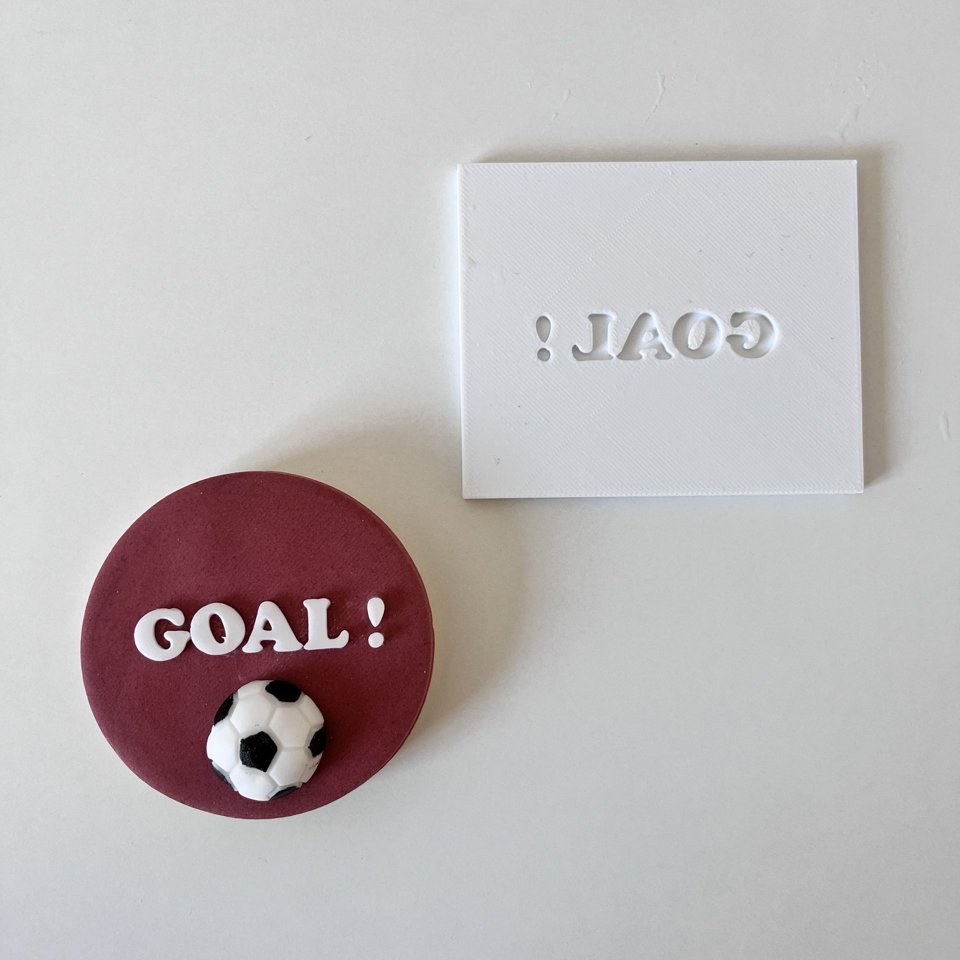 Tampon biscuit décoré : « goal ! » - Image 1 of 1
