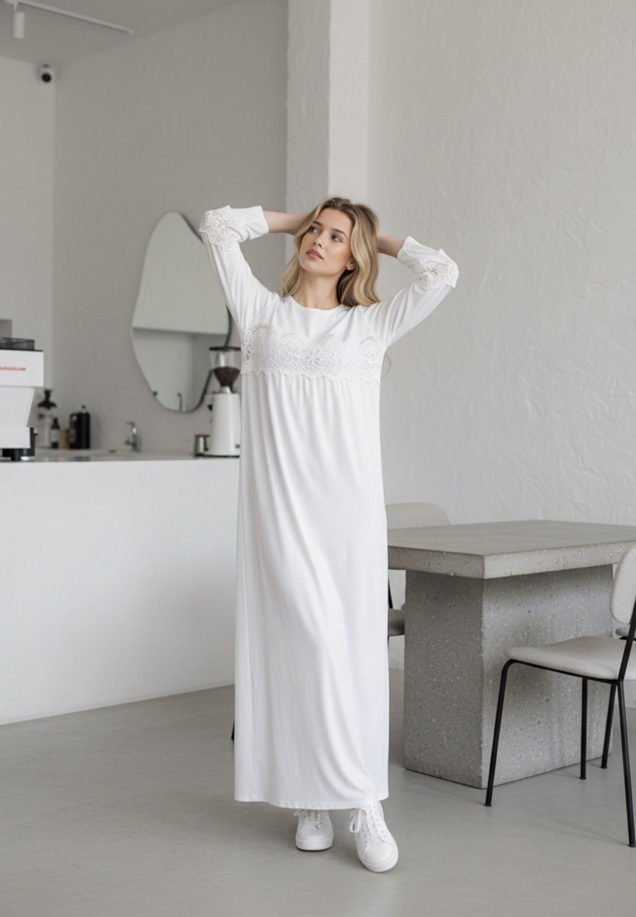 Robe Longue Modeste Doublée - Image 1 of 3