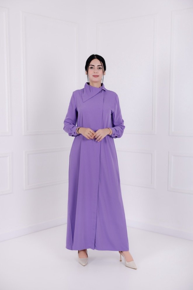 Robe Aura - Image 1 of 8