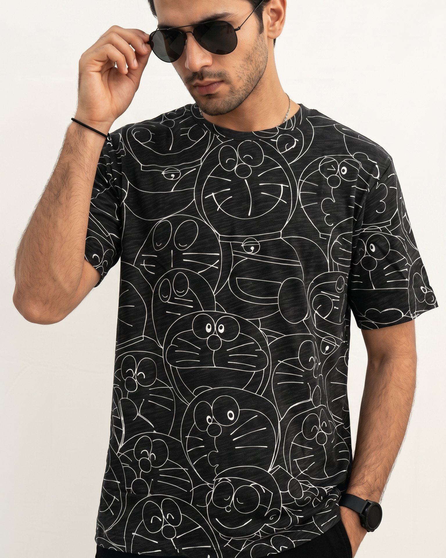 T-shirt À Motifs Manga Style Dessin "doraemon" - Image 1 of 2