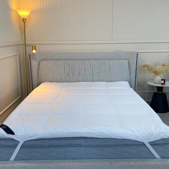 Surmatelas Prestige - 4 Bandes Élastiques - Image 1 of 2