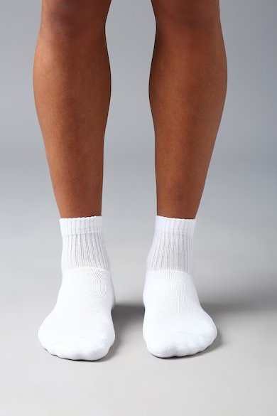 3 Paire Chaussettes De Sport Mi-hautes En Coton Premium – Confort Respirant & Maintien Optimal  - Image 1 of 1