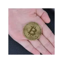 Bitcoin 1 Pièce De Monnaie Souvenir Créatif Cadeau Devise thumbnail 4