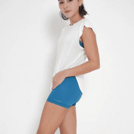 Asymmetrical Sleeveless Fit - Crop Top thumbnail 3