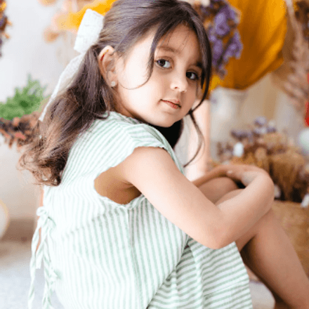 Ensemble TIKKI 2 Pieces pour enfant fille chemisier a nœud et short rayé thumbnail 3