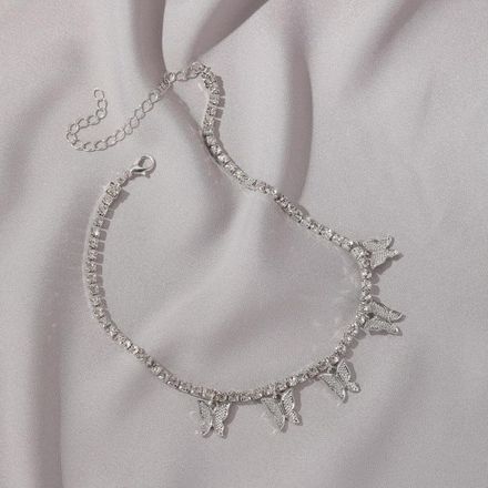 Collier Pendentif Papillon en Brillant Cristallisé thumbnail 3