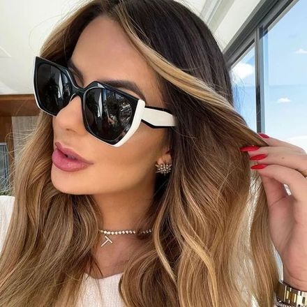 Lunettes de soleil carrées thumbnail 1