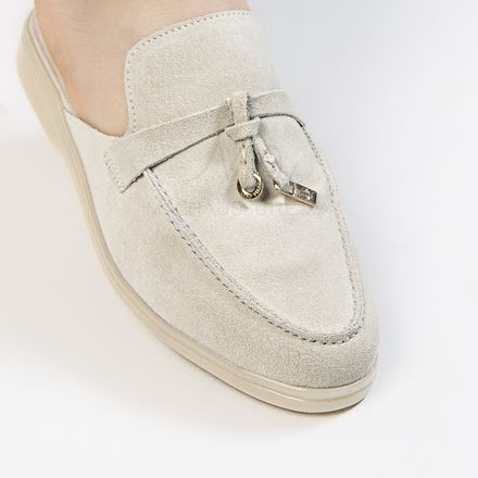 Trend – Mules   thumbnail 2