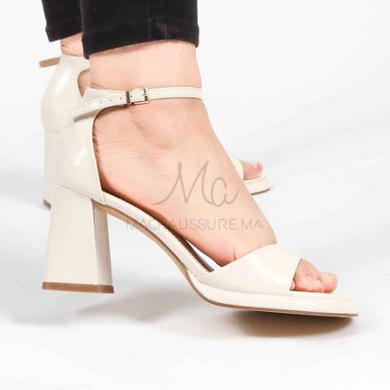 Larkspur – Sandales À Talon En Beige thumbnail 4