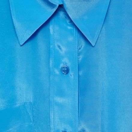 Chemise Longue Satinée Fermeture Asymétrique thumbnail 2