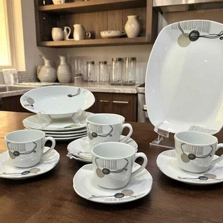 Service De Table 19 Pièces En Porcelaine De Qualité Avec Motifs Colorés Compatible Lave Vaisselle thumbnail 2