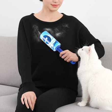 2 Rouleaux Adhésifs Pour Vetements et Canapes ,Rouleau Adhésif Très Collant Pour Enlever Les Peluches et Les Poils d'animaux des Vêtements, des Cheveux, des Poils de Chat . thumbnail 2
