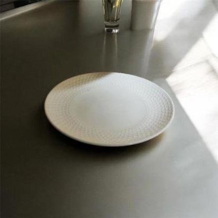 Plat en porcelaine blanche GM 45 cm thumbnail 1