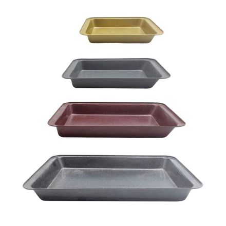 Set 4 plats à four pour plats et gratis ou moiles pour gateaux,4 Plats a Four Rectangulaires antihadesifs - Gratin Plat à Rôtir Antiadhésif- Plateau Four Acier Plaque à Rôtir Rectangulaire le GM 48.2/32/5.5cmMM 43/29/5.5cm,PM 37.8/25.5/5.5cm Et PM 32.4/22.3/5.3cm. thumbnail 2
