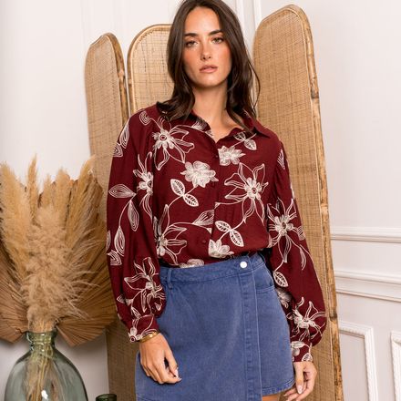 Chemise ornée de motif feuillage brodé thumbnail 1