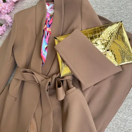 Ensemble Tailleur Importé Ceinturé - Importé De La Turquie thumbnail 3