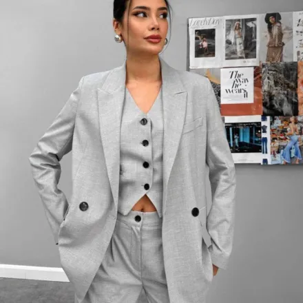 Ensemble tailleur 3 pièces thumbnail 3