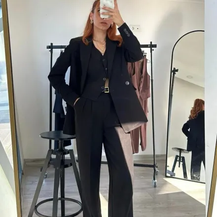 Ensemble Tailleur 3 Pièces thumbnail 4