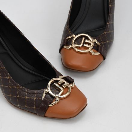 Chaussure thumbnail 2