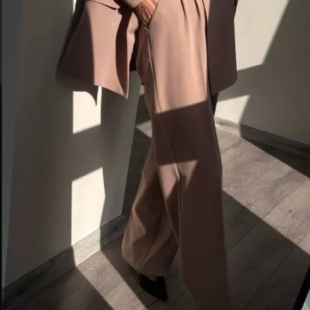Ensemble Tailleur Nude thumbnail 4