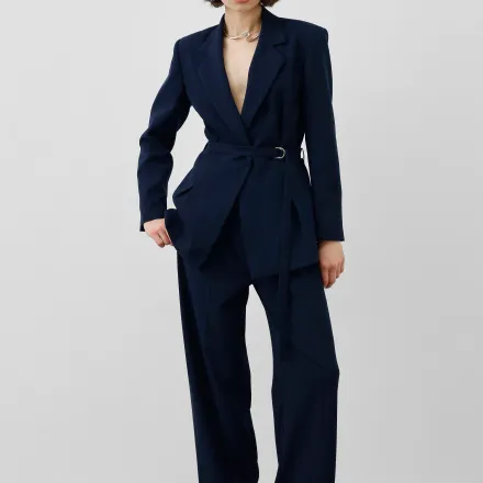Ensemble Tailleur – Blazer Cintrée Ceinturée & Pantalon Fluide Taille Haute thumbnail 3