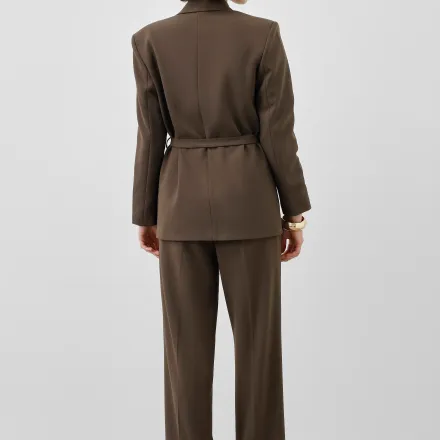 Ensemble Tailleur – Blazer Cintrée Ceinturée & Pantalon Fluide Taille Haute thumbnail 3