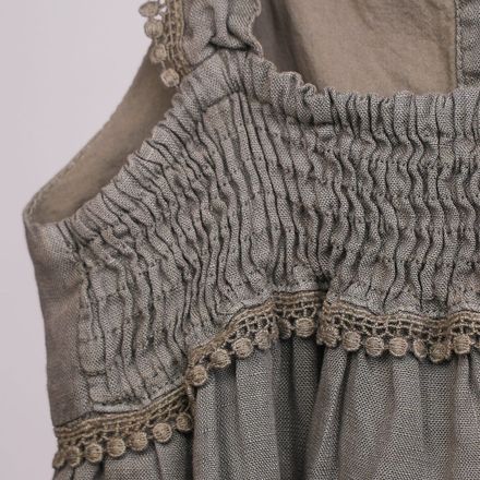Robe Fille À Bretelles Volantées – Élégance Naturelle & Style Intemporel thumbnail 3