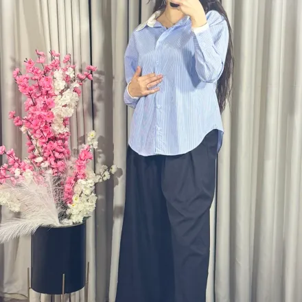 Chemise Bleue À Rayures Avec Col À Strass thumbnail 3
