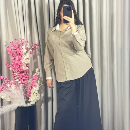 Chemise Beige À Rayures Avec Col À Strass thumbnail 1
