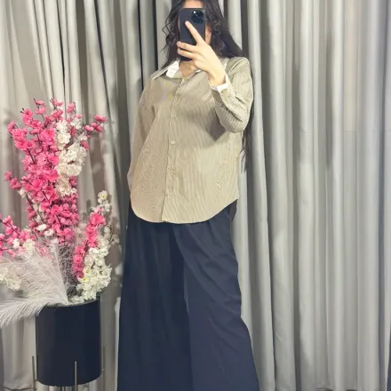 Chemise Beige À Rayures Avec Col À Strass thumbnail 3