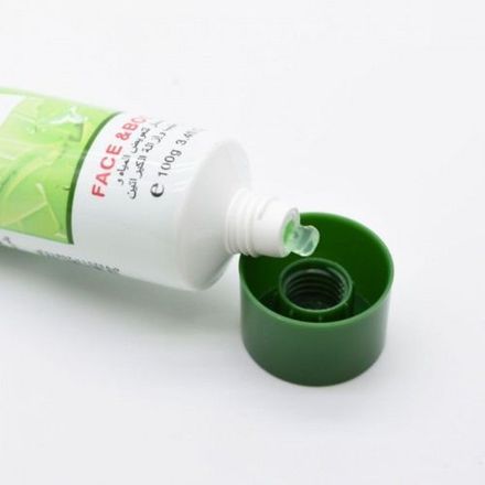 Aichun Beauty Aloe Vera Gel Exfoliant Hydratant Nettoyant Visage Et Corps thumbnail 1