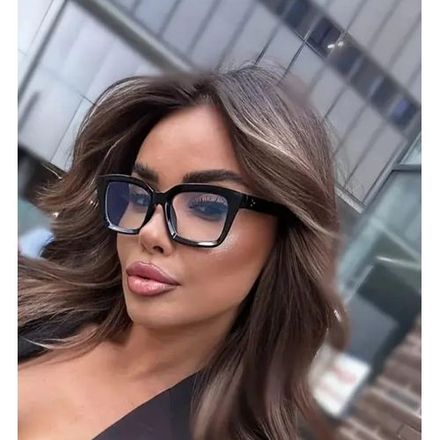 Lunettes Noires Polygonales Pour Femmes, Simples Et Élégantes, Avec Un Style Tempérament, Tendance Et À La Mode thumbnail 2