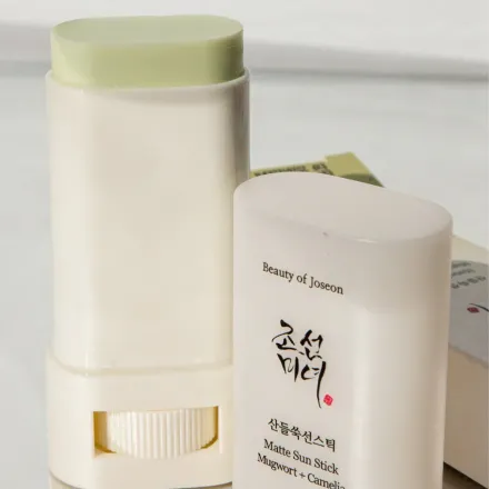 Beauty Of Joseon Matte Sun Stick Mugwort + Camelia - 18 G thumbnail 3