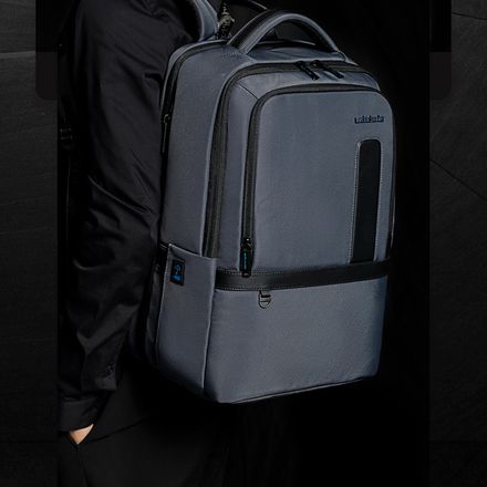 Sac À Dos D'affaires En Tissu Avec Design Minimal Et Confort D'utilisation thumbnail 2