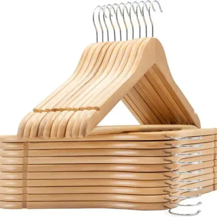 Lot De 120 Cintres En Bois De Dérable Avec Crochet Métallique – Marron thumbnail 1