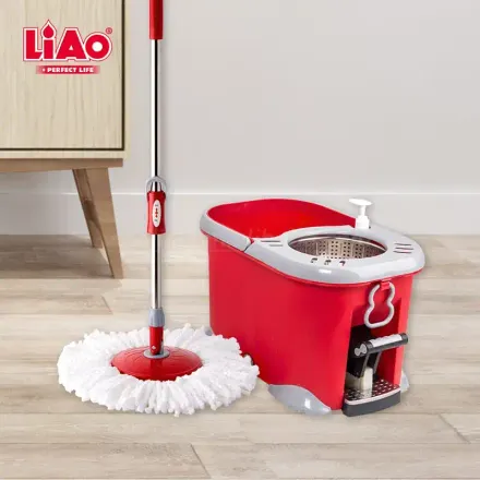 Seau Essoreur À Pédale Rotatif Tornado Mop Avec Balai Microfib thumbnail 3