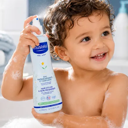 Eau Coiffante Naturelle Pour Cheveux Délicats Des Enfants thumbnail 4