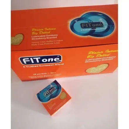 Préservatif Plaisir Intense Fraise, 48 Boites De 3 Condoms thumbnail 2