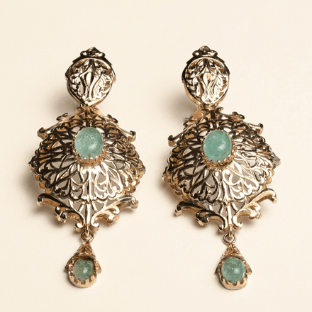 Boucles D'oreilles Arabesque Royale En Or Jaune 18 Carats thumbnail 2